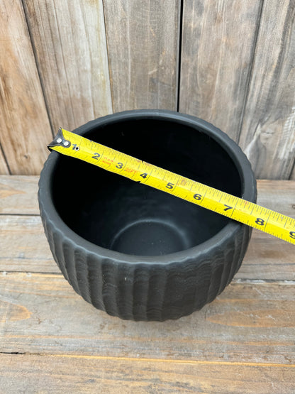 Etched Black Ceramic Cache Pot